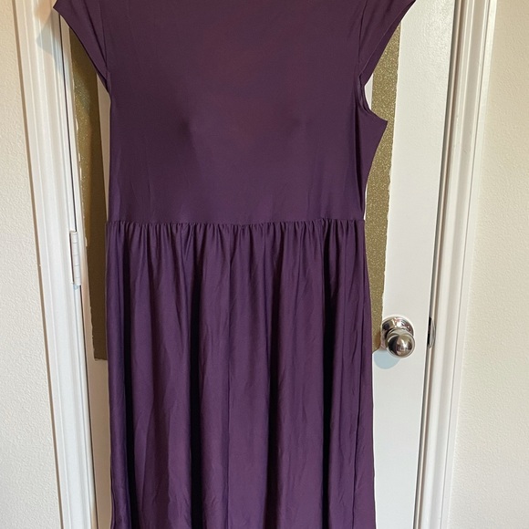 Signature Collection Faux Wrap Dress - Picture 2 of 4